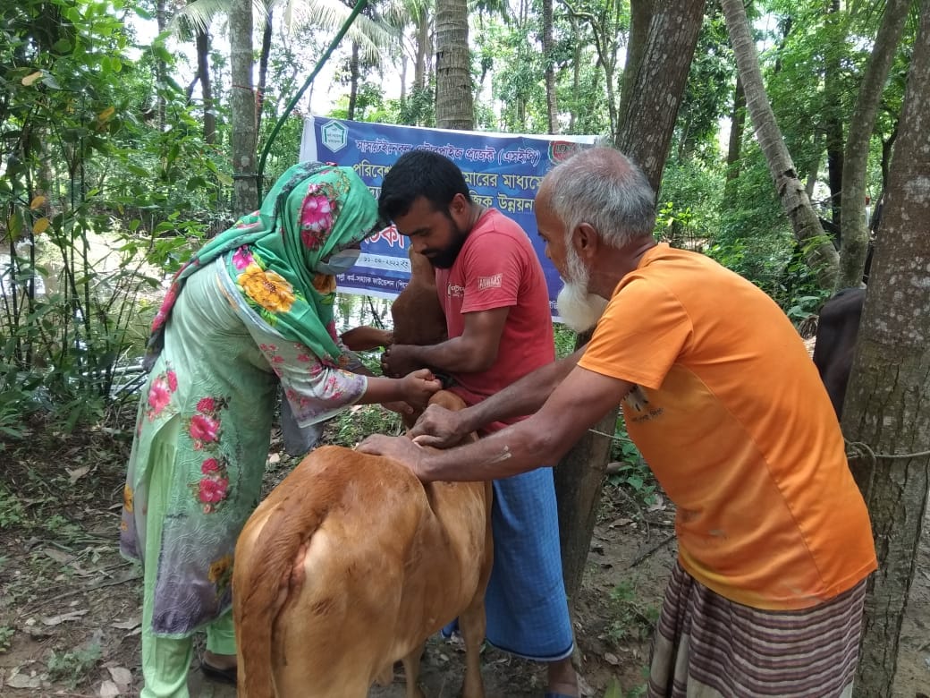 Read more about the article Admission and medical care of the #Khura_Rog_Vaccination program led by the IDF-SEP team